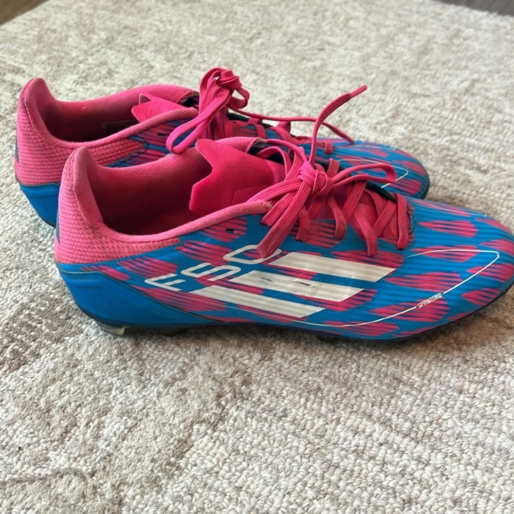 Adidas Men’s Messi F50 Multi Ground Blue and Pink Soccer Shoes Size 8.5